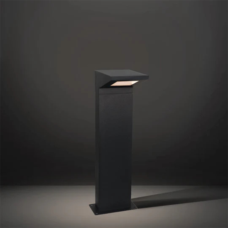 15108 Zewnętrzna lampa wejściowa LED z dziedzińcem
