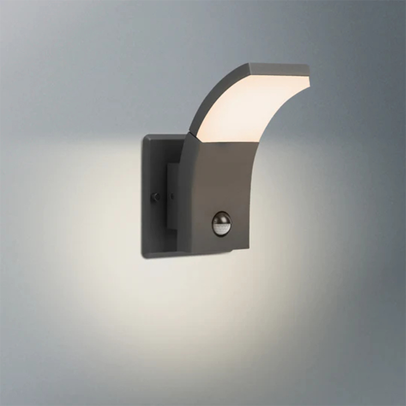 18513 IP54 6W 450Lm Zewnętrzny kinkiet LED